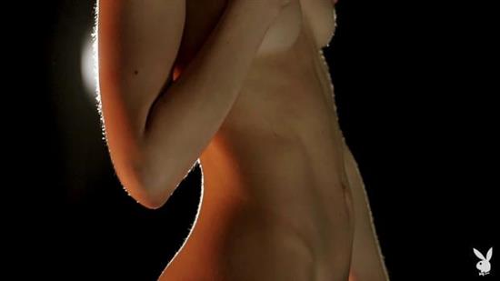 PlayboyPlus 18 07 26 Vi Shy Seductive Swim XXX 1080p MP4-KTR