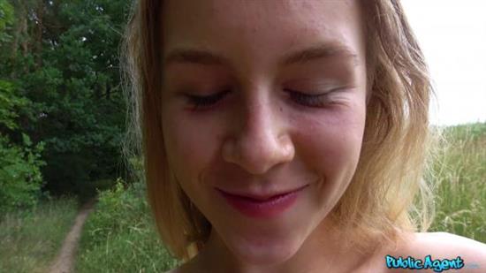 PublicAgent 18 07 31 Alecia Fox XXX 1080p MP4-KTR