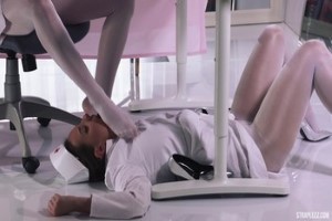 StraplessDildo 17 12 30 Rossy Bush And Pavla Foot Fetish Dildo Nurses XXX 1080p MP4-KTR